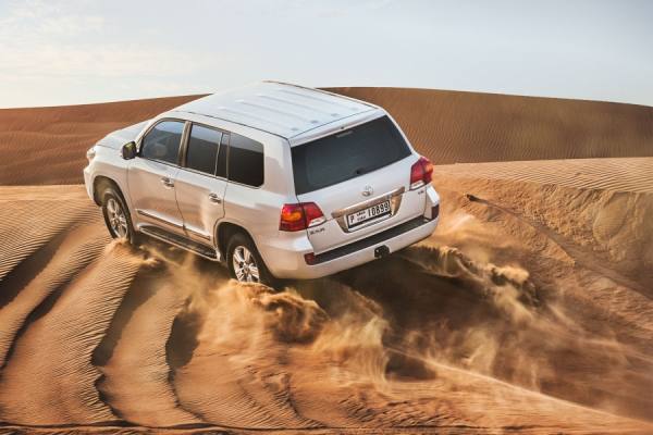Photograph Johannes Kuehn Toyota Hilux Dunes on One Eyeland